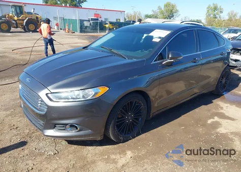 2015 Ford Fusion Se z USA, uszkodzony, nr VIN 1FA6P0HD4F5101590